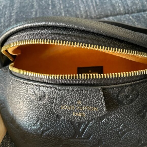 LOUIS VUITTON Empreinte Bumbag Waist Bag - Picture 4 of 11